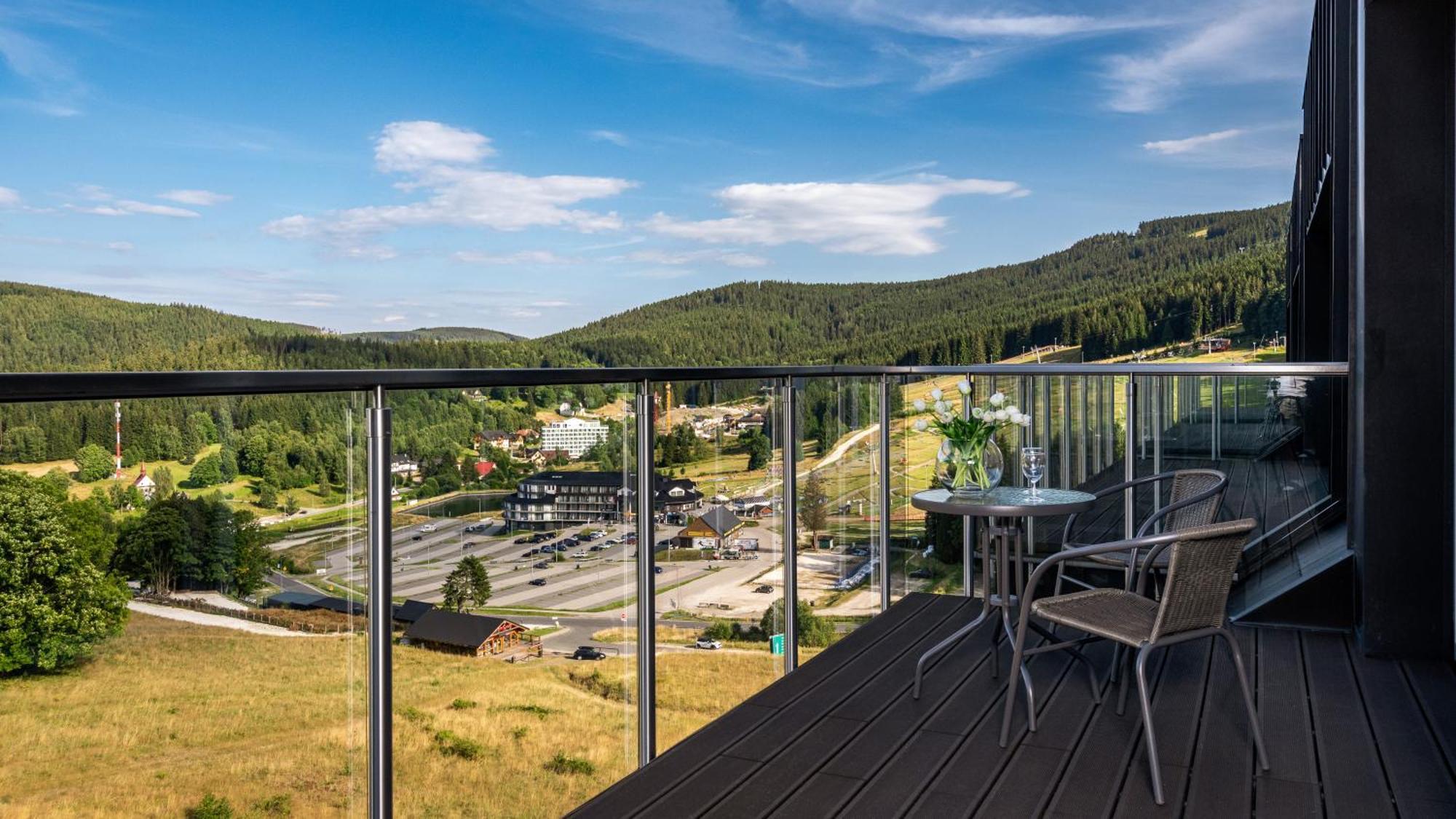 Panorama - Czarna Gora Resort By Sun & Snow Stronie Slaskie Bagian luar foto